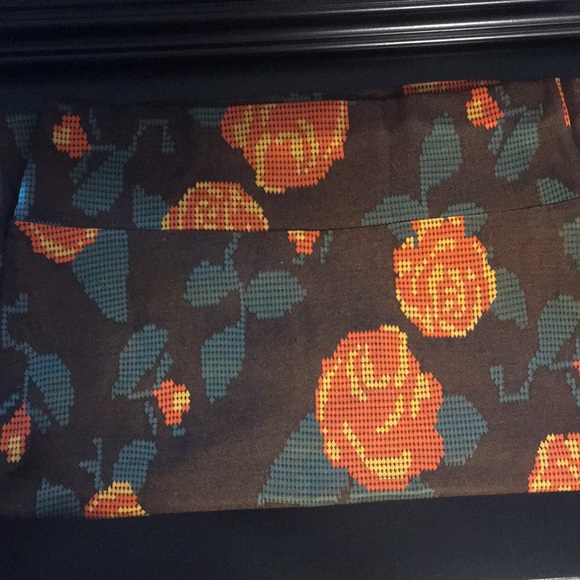 LuLaRoe Dresses & Skirts - LuLaRoe Cassie